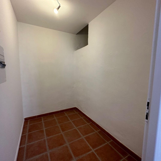  IMMOBILIERE ARTHUR - Plan de Cuques : Appartement | MARSEILLE (13005) | 28 m2 | 610 € 