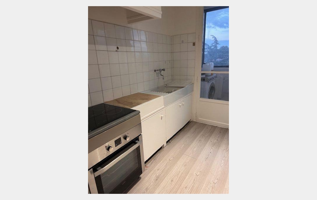 IMMOBILIERE ARTHUR - Plan de Cuques : Apartment | MARSEILLE (13012) | 57 m2 | 890 € 