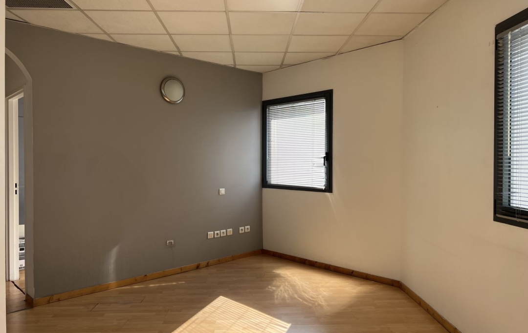 IMMOBILIERE ARTHUR - Plan de Cuques : Office | MARSEILLE (13013) | 68 m2 | 175 000 € 