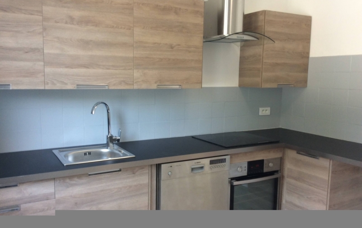  IMMOBILIERE ARTHUR - Plan de Cuques Apartment | MARSEILLE (13013) | 59 m2 | 890 € 