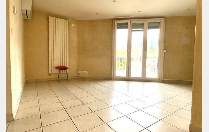 Appartement P2   MARSEILLE  46 m2 600 € 